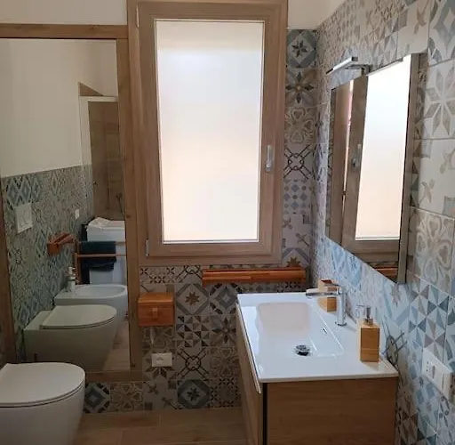 Апартаменты Suite4relax - Near Poetto
